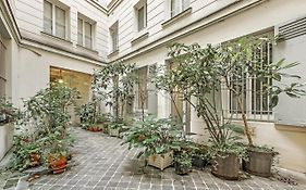 Pick A Flat'S Apartment In Louvre Saint Honore
